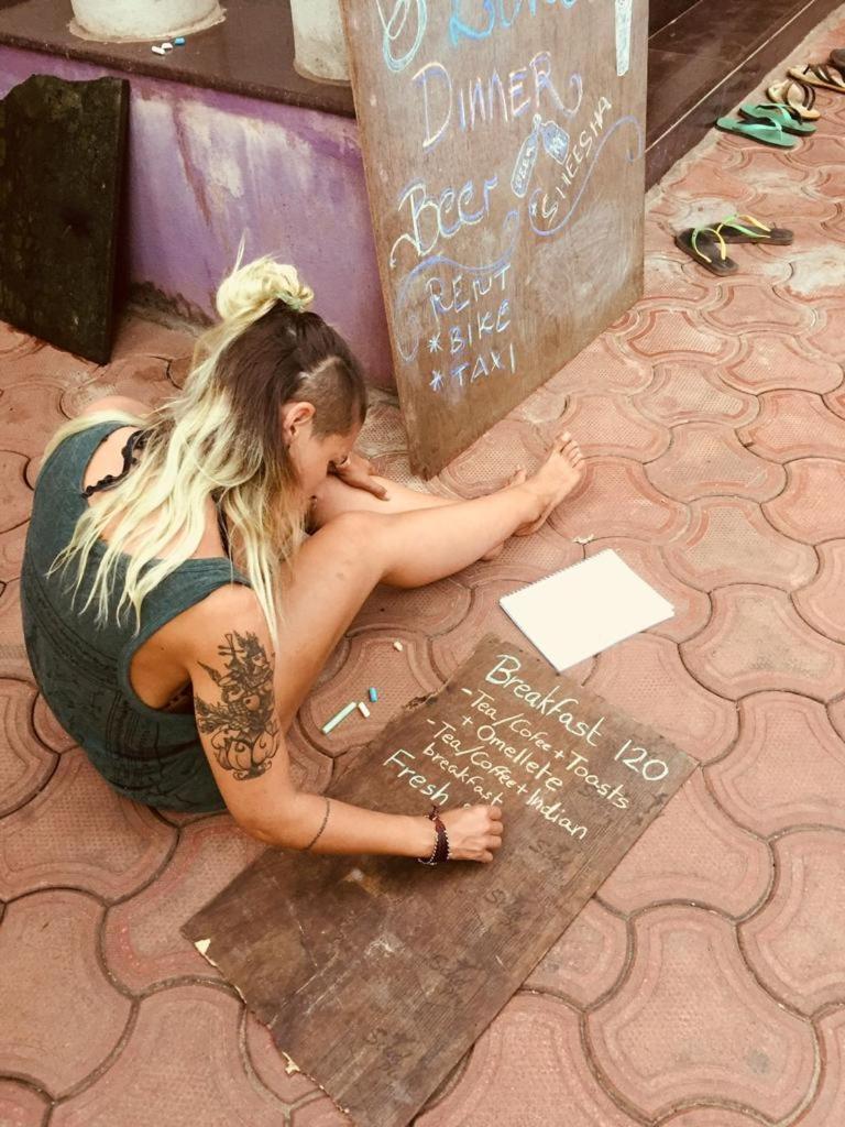 The Peace Hostel - Arambol, Goa Экстерьер фото